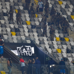 Torcedores do San Lorenzo brigam no estádio do Atlético-MG e argentino é preso