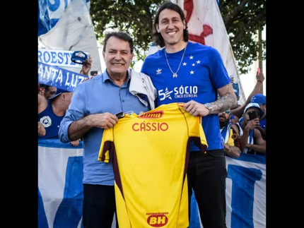 Cássio é apresentado no Cruzeiro. Foto: Reprodução