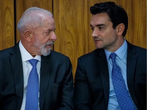 União Brasil abre ofensiva contra Celso Sabino e discute sua expulsão