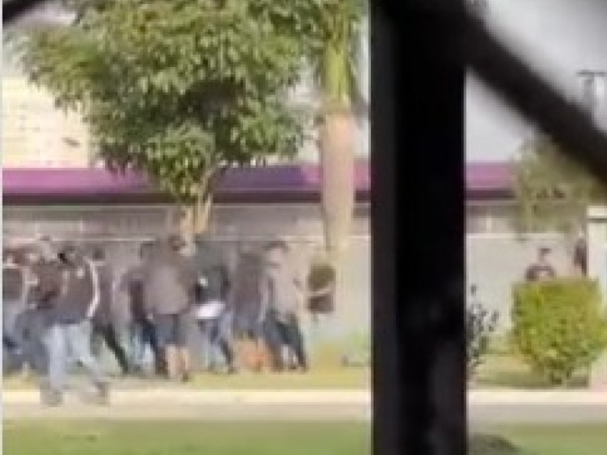 Torcedores organizados invadiram o CT e a sede social do Corinthians (Reprodução)