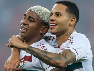 Farra tricolor: Saiba como o Fluminense descobriu festa e como está o ambiente no clube