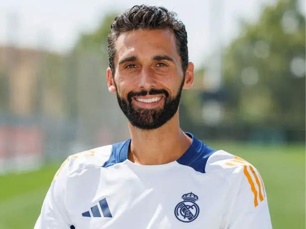 Real Madrid prepara “barca” após eliminação da Champions. Saiba quem deve sair