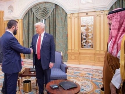 Trump revoga sanções de décadas contra a Síria e abre caminho para reaproximação diplomática