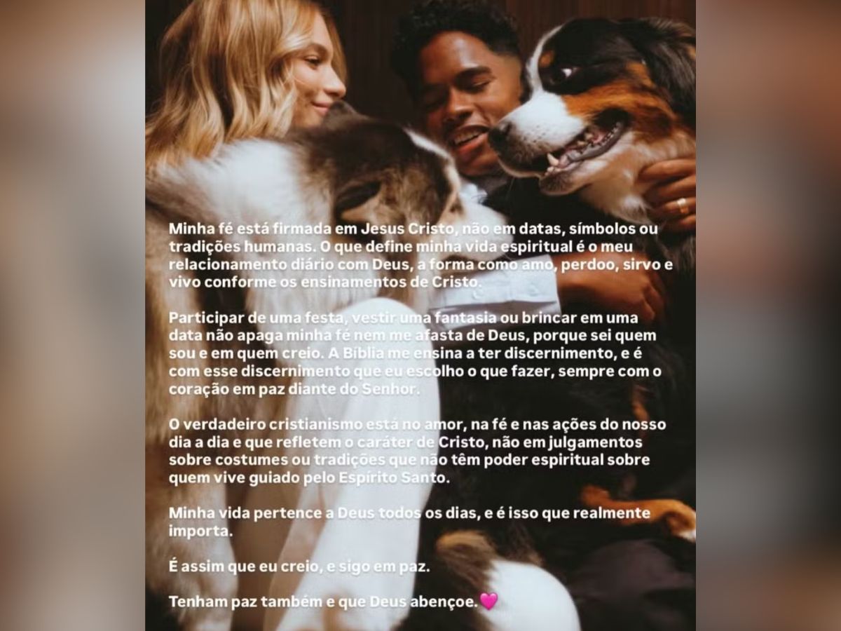 Reprodução / Instagram: @gabriely Reprodução / Instagram: @gabriely
