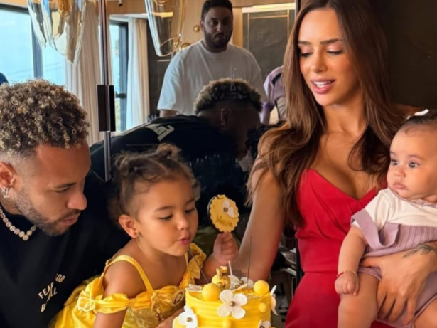 Celebração em família: Biancardi comemora cinco meses de Mel ao lado de Neymar e Mavie