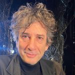 Caso Neil Gaiman: entenda em ordem cronológica o escândalo do tráfico humano