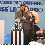 Chefinho na área! Virginia celebra o 1º mesversário de Zé Leonardo