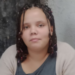 Menina de 12 anos desaparece após conhecer homem em jogo online