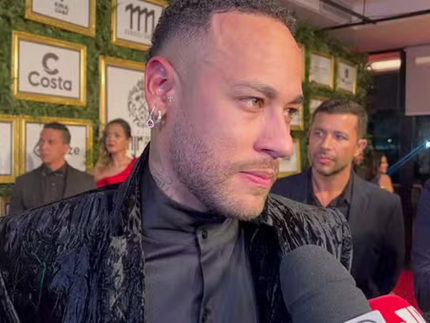 Neymar crava Vini Jr. como Bola de Ouro e se esquiva sobre volta ao Santos