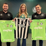 Paz e amor: Dirigentes presenteiam Leila Pereira com camisa do Botafogo