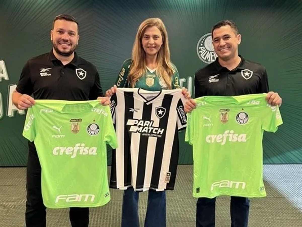 Leila e dirigentes do Botafogo trocaram camisas (Reprodução)