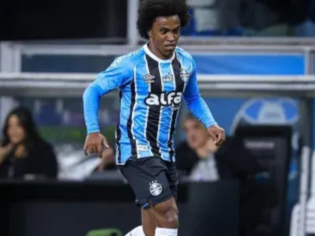Willian sofre lesão grave e preocupa o Grêmio na reta final do Brasileirão