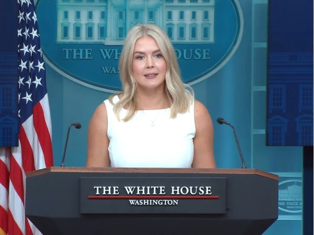 Estados Unidos intensifica pressão sobre Maduro e envia frota militar para o Caribe