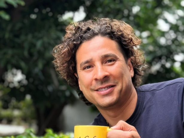 Horas antes do fim da janela, goleiro sai para “tomar um café” e deixa de assinar com clube