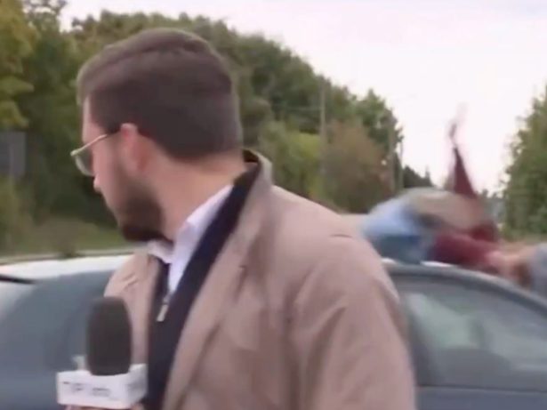 Susto na TV: Adolescente é atropelada ao vivo durante reportagem sobre tragédia
