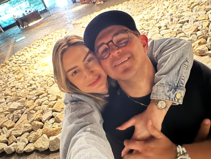 Nove dias após acidente, viúva de Bruno Avelar mostra últimas mensagens ao marido