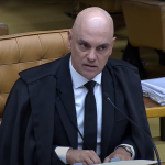 Moraes classifica atuação de Eduardo Bolsonaro nos EUA como “organização criminosa covarde”