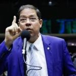 Vice-presidente da Câmara promete colocar anistia em votação na primeira oportunidade que tiver