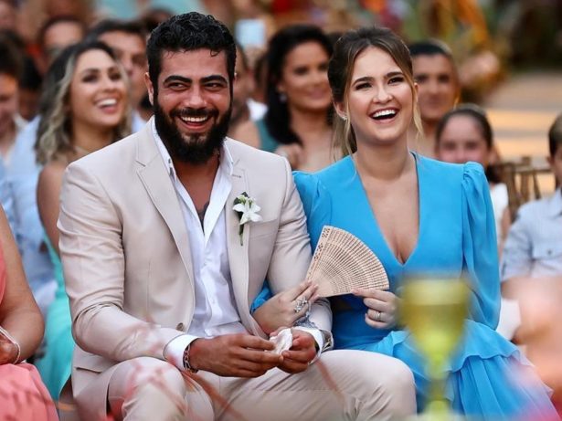 Amanda Vasconcelos, esposa de Henrique, é solta após detenção por infração de trânsito nos EUA