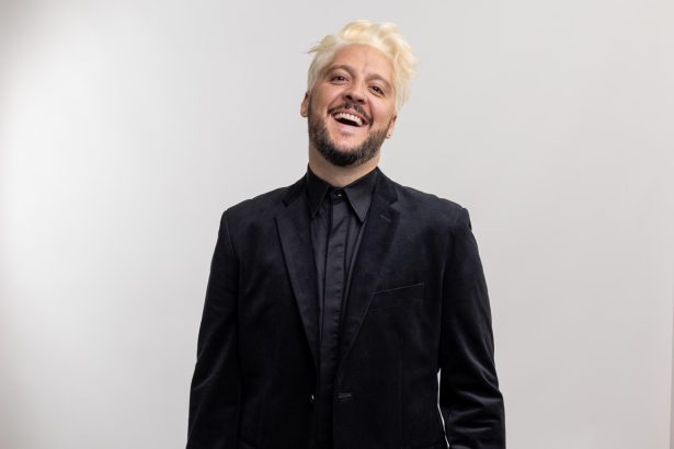 André Vasco vai comandar reality sobre construção na Band