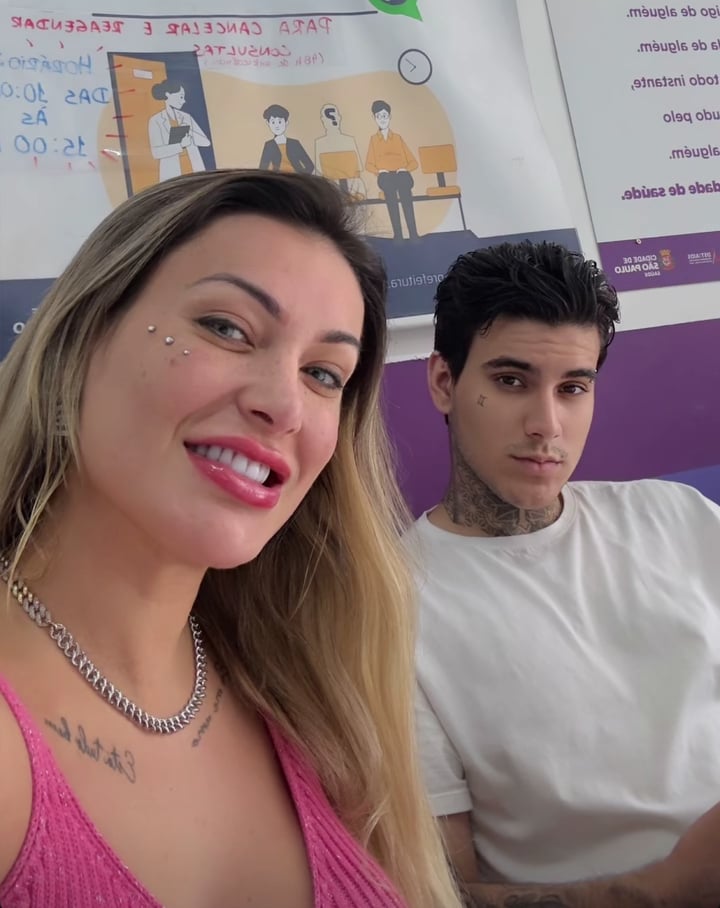 Andressa Urach e Arthur