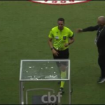 Intervenção do VAR em pênalti polêmico marca Inter x Corinthians. CBF divulga áudio