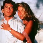 Adriane Galisteu confirma data de estreia da série sobre sua história com Senna