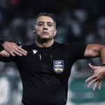 Após análise interna, CBF adverte juiz por erro bizarro em Palmeiras x Fluminense. Entenda!