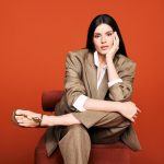 Camila Queiroz é convidada para substituir Marina Ruy Barbosa em novela do Globoplay