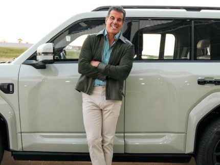 Denza amplia presença na TV e passa a patrocinar o programa “50 por 1”, de Álvaro Garnero
