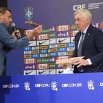 Carlo Ancelotti ganha camisa personalizada e óculos Juliette do portal LeoDias