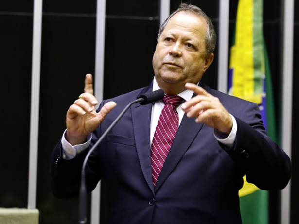 Acusado pelo assassinato de Marielle, Chiquinho Brazão perde o mandato na Câmara