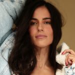 Camilla Camargo estreia em dose dupla nos cinemas