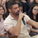 Cauã Reymond faz desabafo pessoal no “Altas Horas”