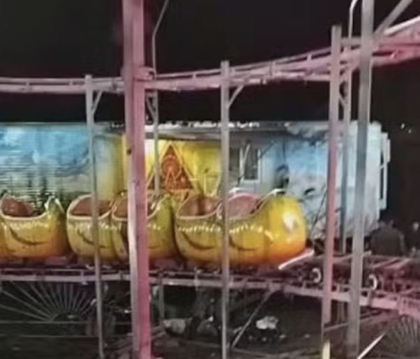 Cantora gospel morre após acidente em brinquedo de parque de diversões em MG