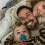 Viúvo de Isabel Veloso publica foto com a noiva e o filho e divide opiniões