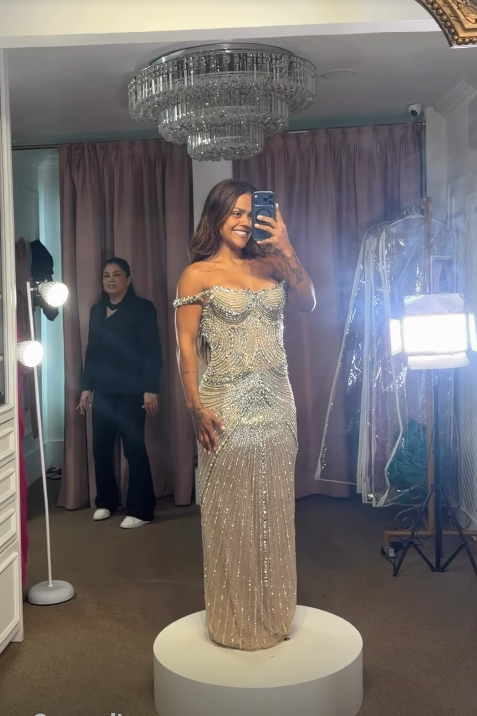 Reprodução: Instagram/@camilaloures Reprodução: Instagram/@camilaloures