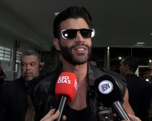 Escritório de Gusttavo Lima emite comunicado sobre show cancelado e saúde do cantor