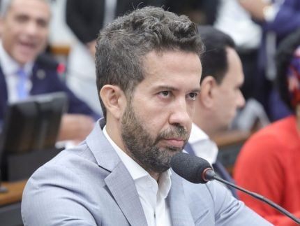 Janones é alvo de novo processo no Conselho de Ética após embate com Nikolas Ferreira
