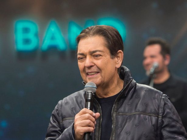 Faustão recebe alta hospitalar após uma semana internado