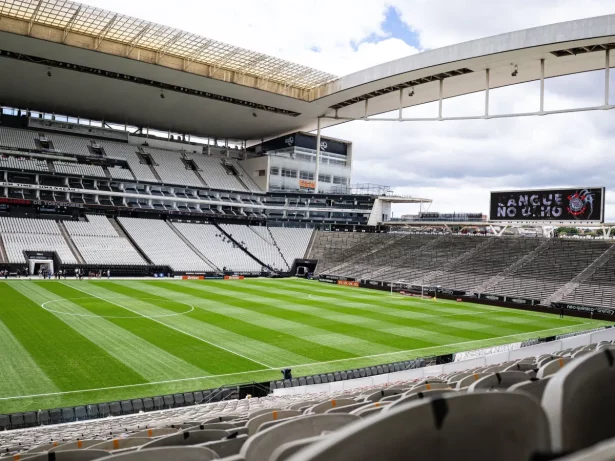 MP pede que membros das gestões Duilio e Andrés ressarçam R$ 6 milhões ao Corinthians