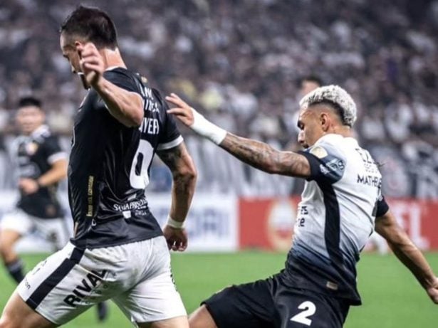 Corinthians é eliminado da Libertadores, mesmo após vitória sobre o Barcelona-EQU