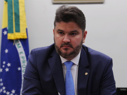 Corregedoria da Câmara notifica deputados por participação em motim