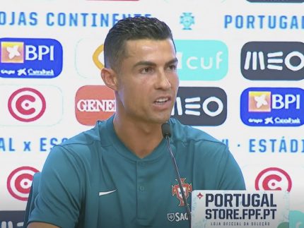 Cristiano Ronaldo revela que filhos acreditam que ele deixou o futebol: “YouTuber”