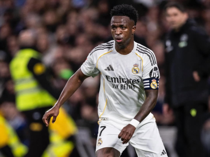 Vini Jr. desabafa sobre vaias da torcida do Real Madrid: “Não me ajudam”