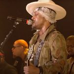 Lenda do neo-soul, cantor D’Angelo morre em Nova York aos 51 anos