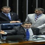 Alcolumbre promete aprovar no Senado anistia sem perdão à Bolsonaro: “Eu vou apresentar”