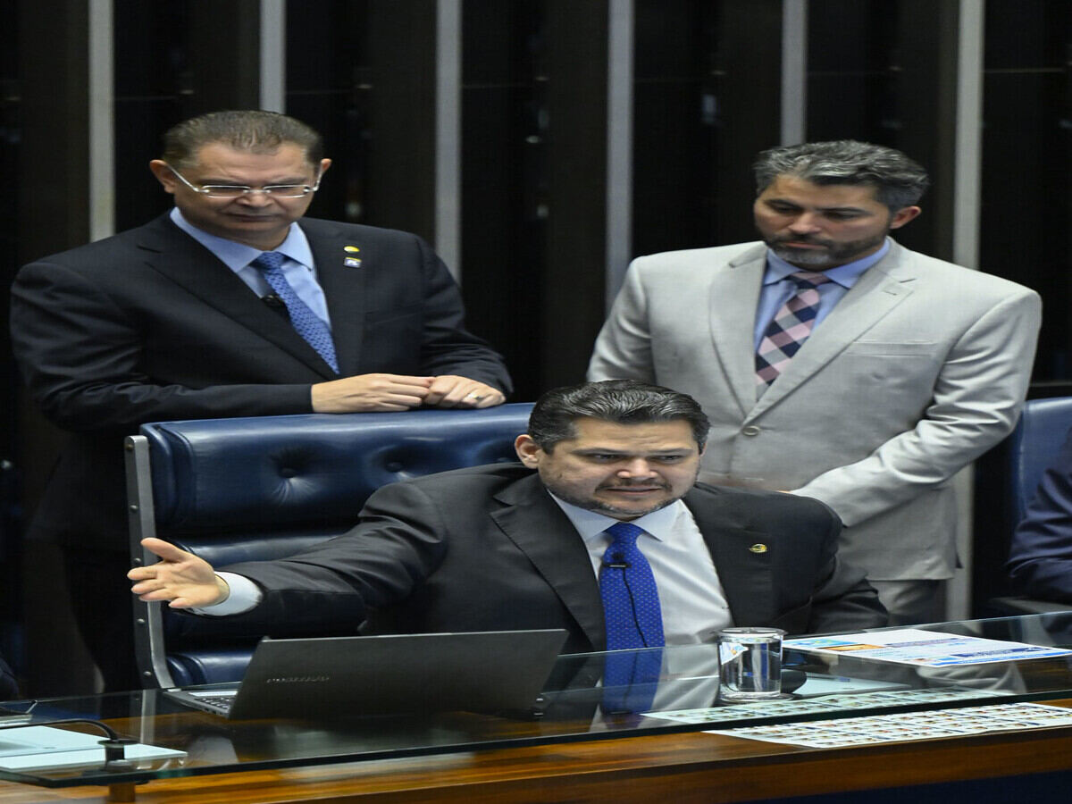 Davi Alcolumbre - Sóstenes Calvalcante e Rogério Marinho - Imangens Senado Davi Alcolumbre - Sóstenes Calvalcante e Rogério Marinho - Imangens Senado