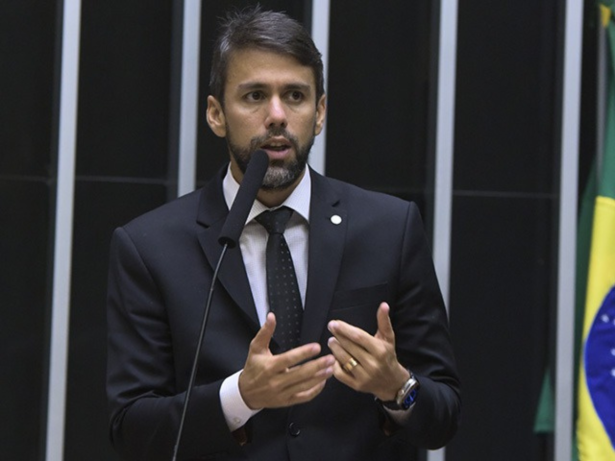 Pedro Lucas (União-MA) recusa convite para liderar Ministério das Comunicações