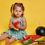 Virginia faz ensaio fotográfico de família em homenagem aos 2 anos de Maria Flor